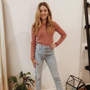 Meet your Posher, Abby